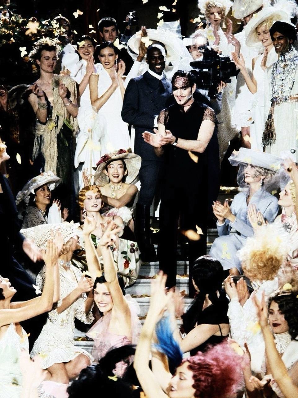 Тема следующего Met Gala 2027 и выставки Института костюма Метрополитен — John Galliano: Horizons